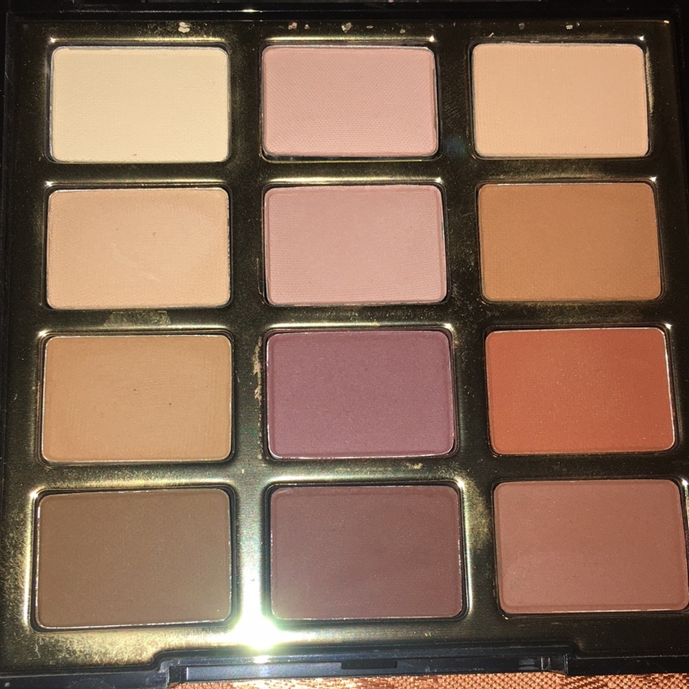 Milani Eyeshadow Palette “Most Loved Mattes”
